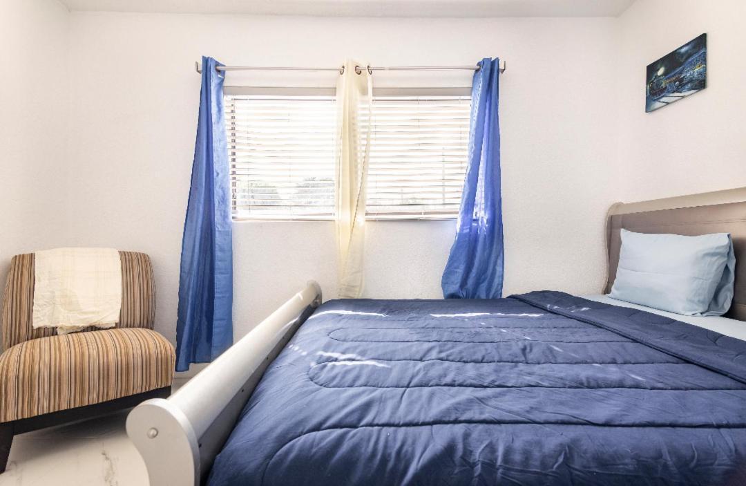 نورث ميامي بيتش Cheerful 3-Bedroom Home /Ac+ Free Parking المظهر الخارجي الصورة